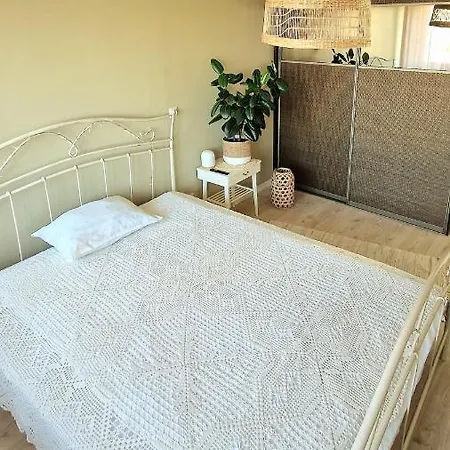 Pae Kuelaliskorter Apartmán Kärdla