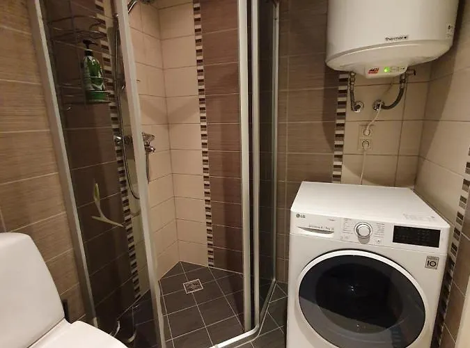 Pae Kuelaliskorter Apartament